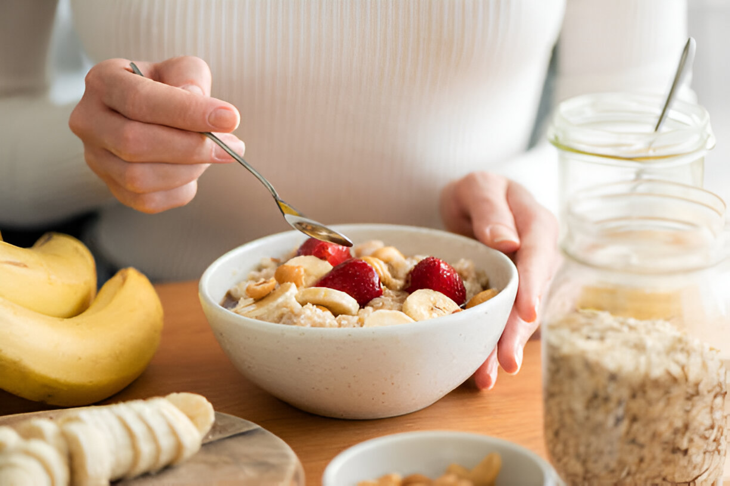 Eat Like a Nutritionist: 8 Healthy Breakfasts – Whole Living Eat Well