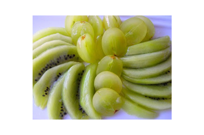 Frozen Grapes and Kiwi