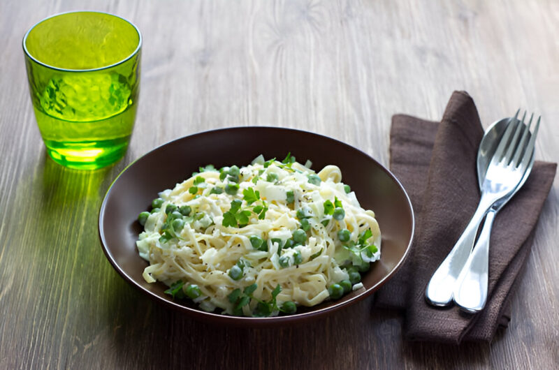 Spaghetti with Collard Greens and Lemon