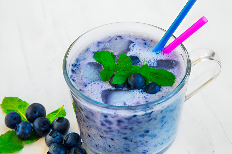 Blueberry-Flax Smoothie