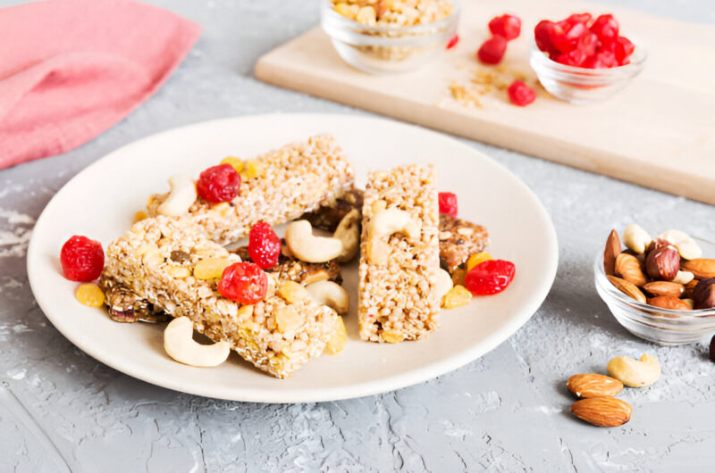 Strawberry Oat Bars