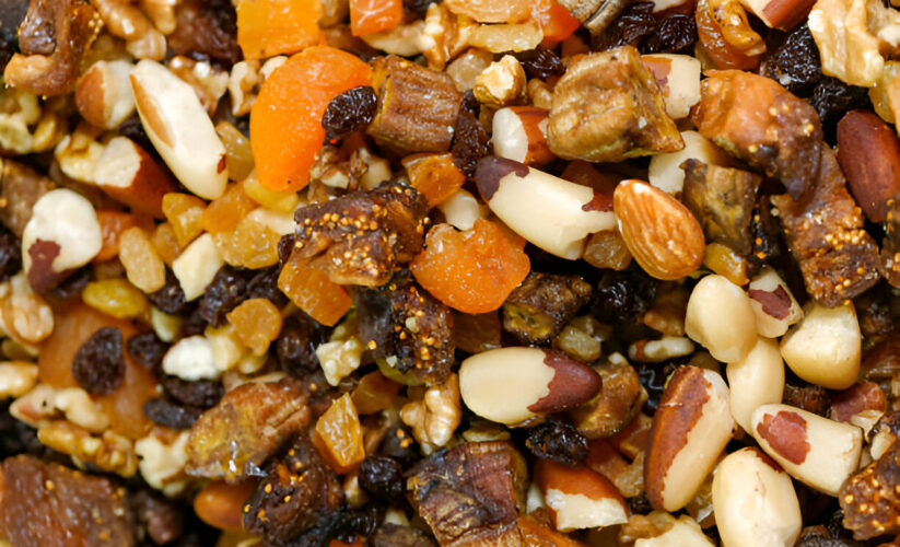 Cranberry-Pumpkin Seed Trail Mix – Whole Living Eat Well