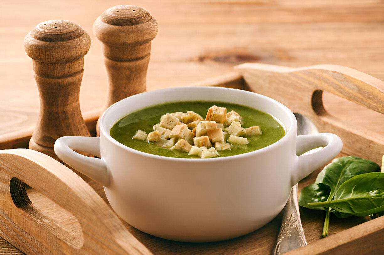 Hearty Spinach and Chickpea Soup