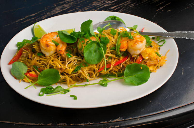 Papaya, Shrimp, and Soba Salad