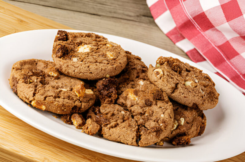 Chocolate-Chunk Cookies with Almonds