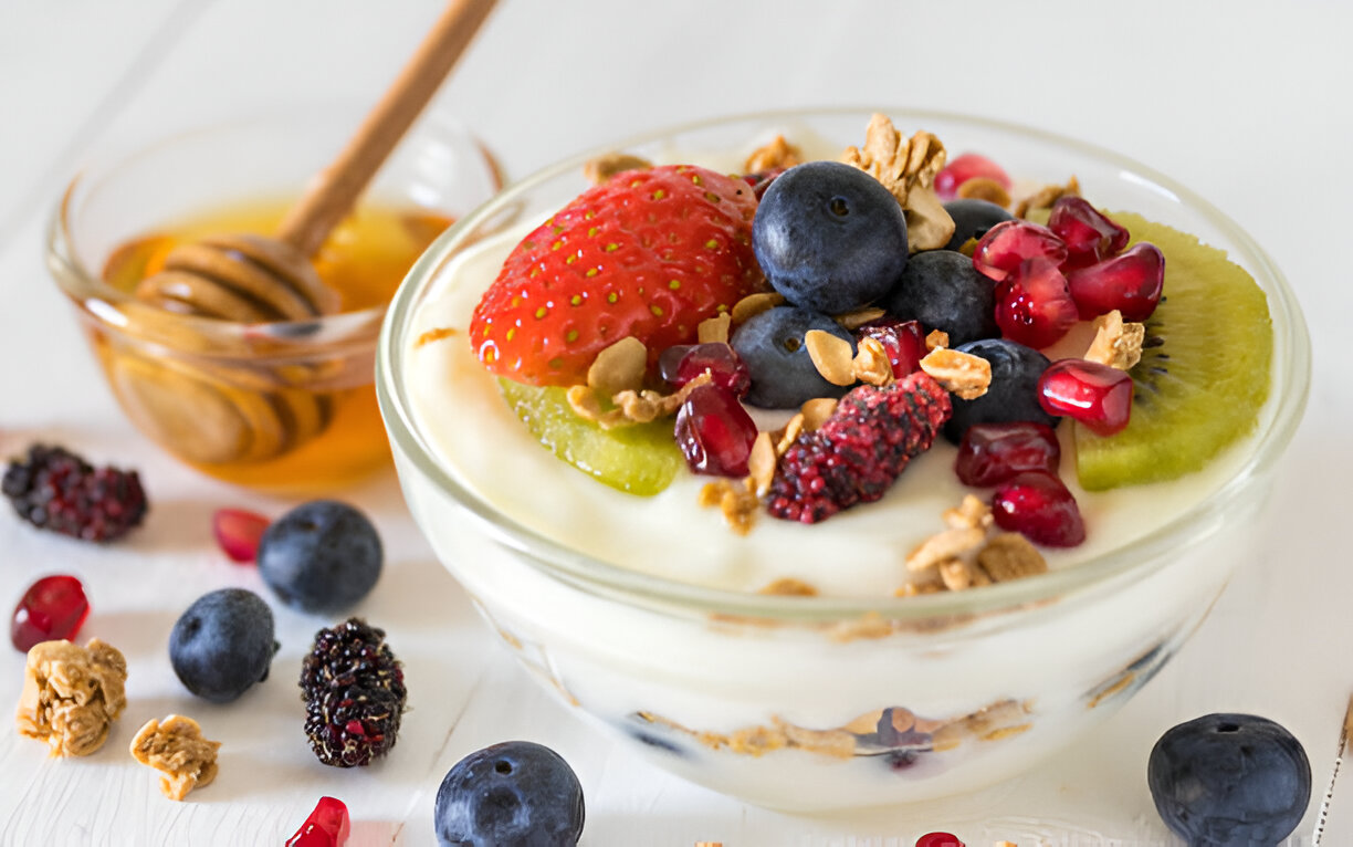 Papaya-Berry Yogurt Parfaits – Whole Living Eat Well