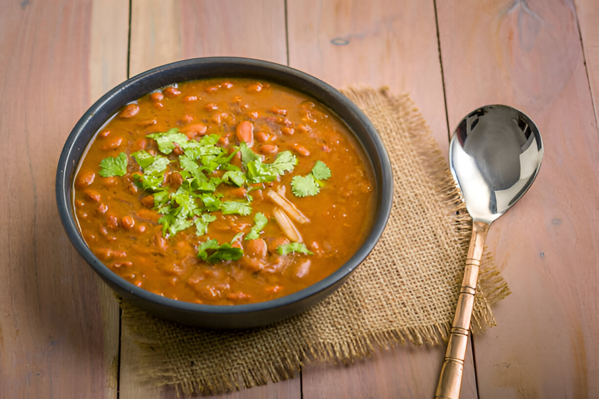 Coriander-Chile Pinto Bean Dip – Whole Living Wellness