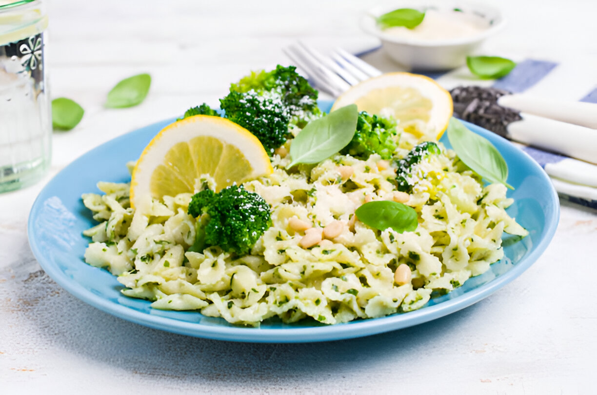 Rice Noodles with Broccoli-Almond Pesto – Whole Living Eat Well