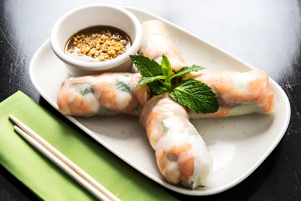 Spring Rolls with Carrot-Ginger Dipping Sauce – Whole Living Eat Well