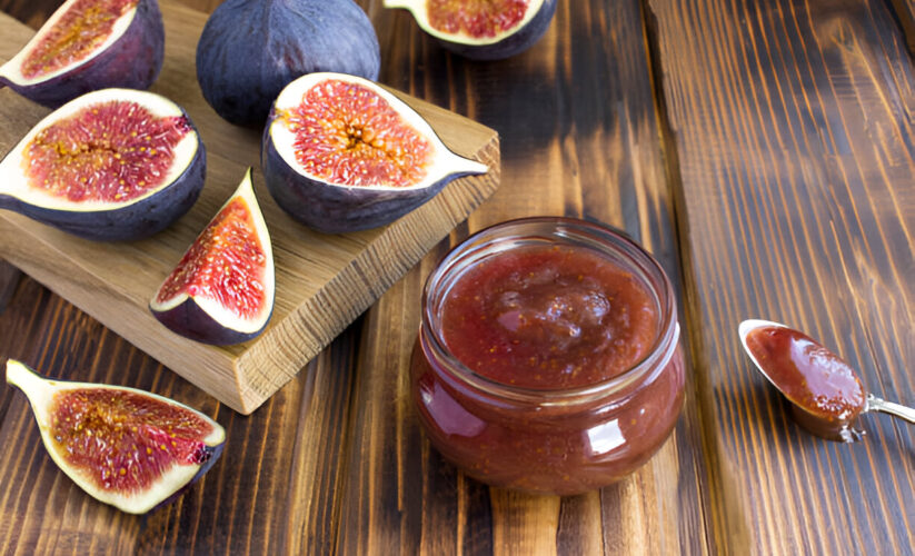 Honey-Caramelized Figs with Yogurt – Whole Living Eat Well