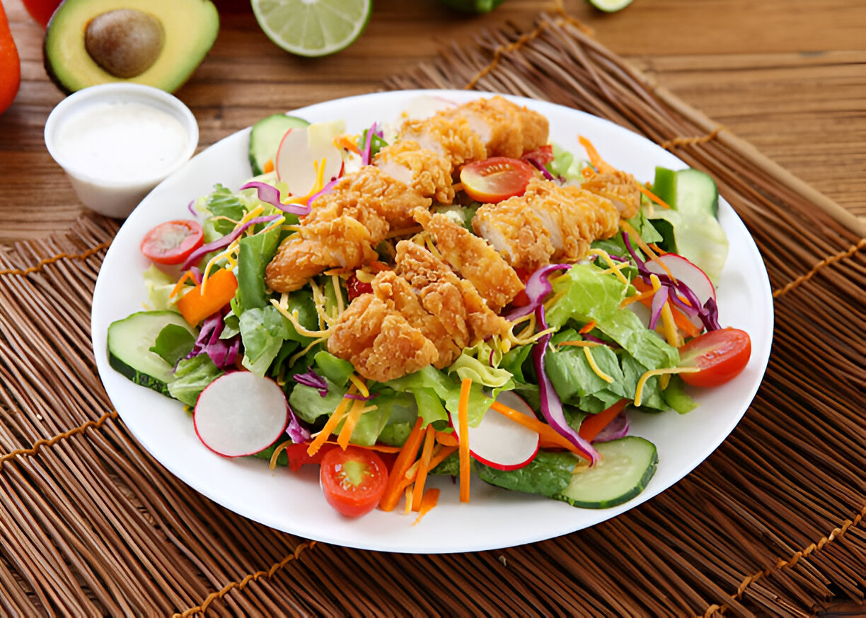 Chicken Salad with Tomatoes and Cucumber