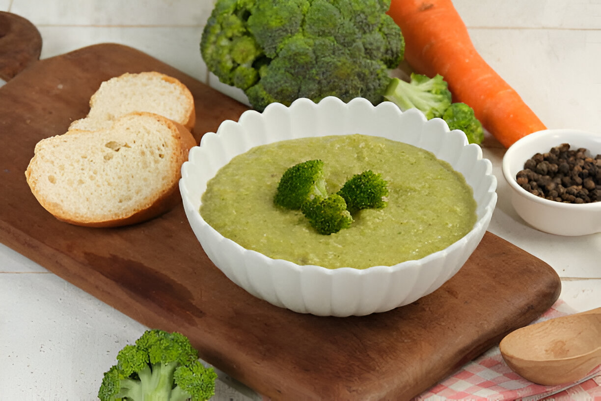 Kale Dip with Snap Peas – Whole Living Eat Well