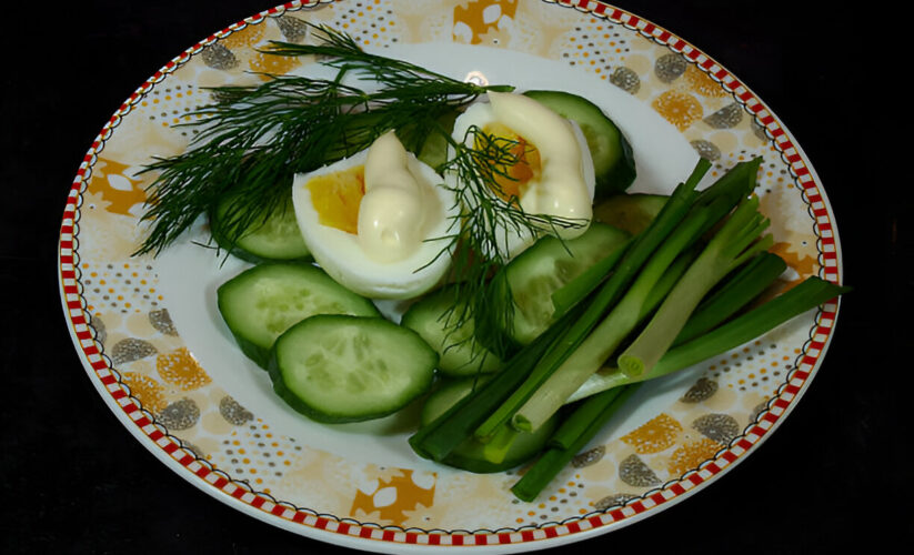 Deviled Eggs with Cucumber, Dill, and Capers – Whole Living Eat Well