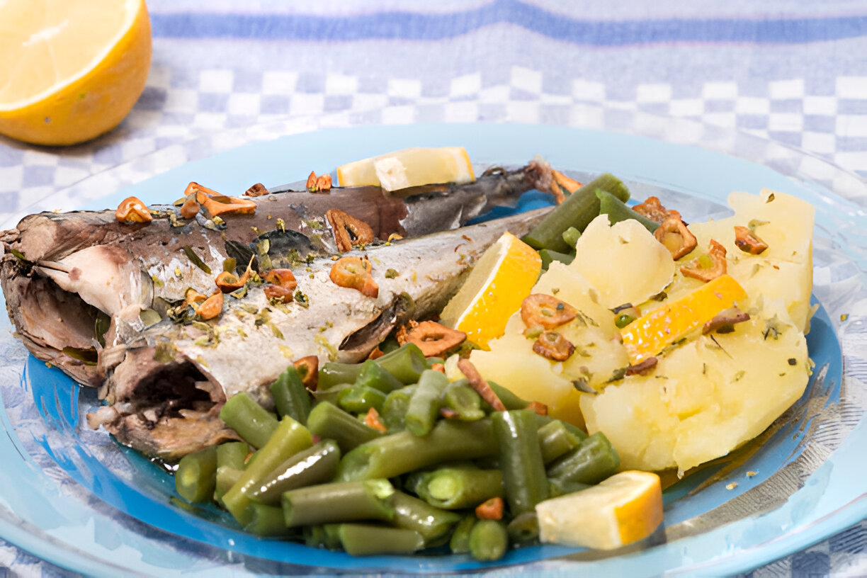 Mackerel with Roasted Fennel, Meyer Lemon, and Olives – Whole Living Eat Well