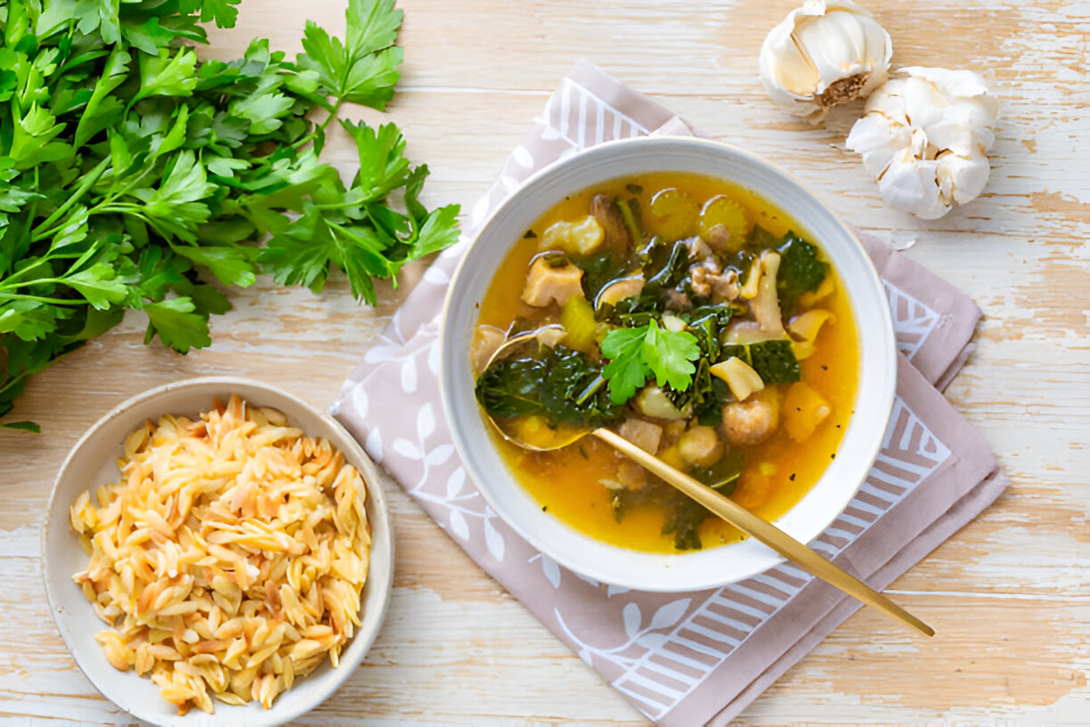 Miso Soup with Tofu and Kale – Whole Living Eat Well