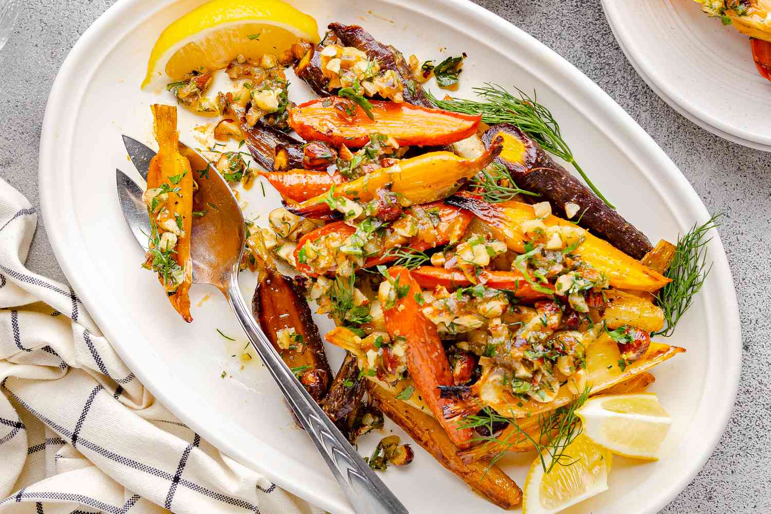 Roasted Sweet Peppers and Carrots with Orange and Hazelnuts – Whole Living Eat Well