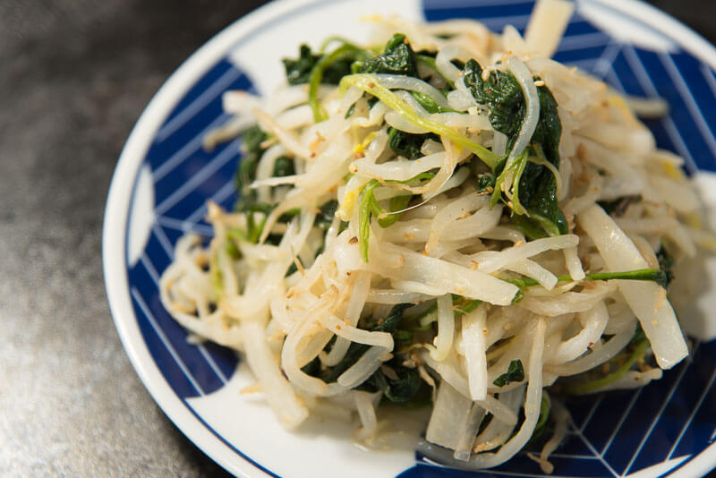 Crunchy Sprout and Daikon Salad with Mint