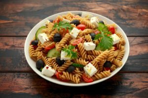 mediterranean-pasta-with-artichokes-olives-and-tomatoes