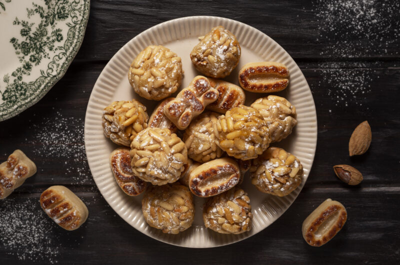 Almond Crescent Cookies