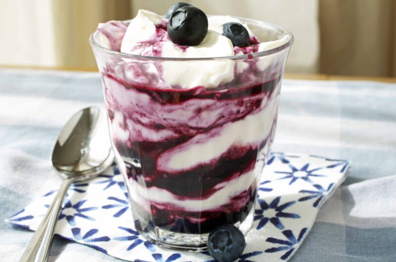 Blueberry Yogurt Fool