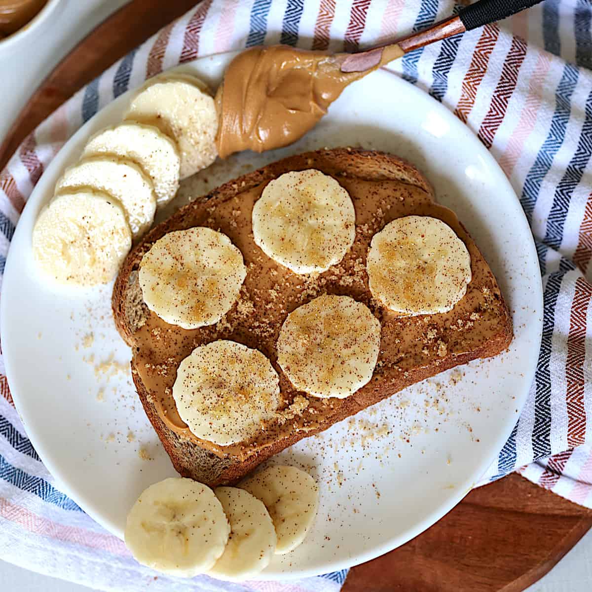 Peanut Butter and Banana Toast on Whole-Grain Bread | Whole Living Eat Well