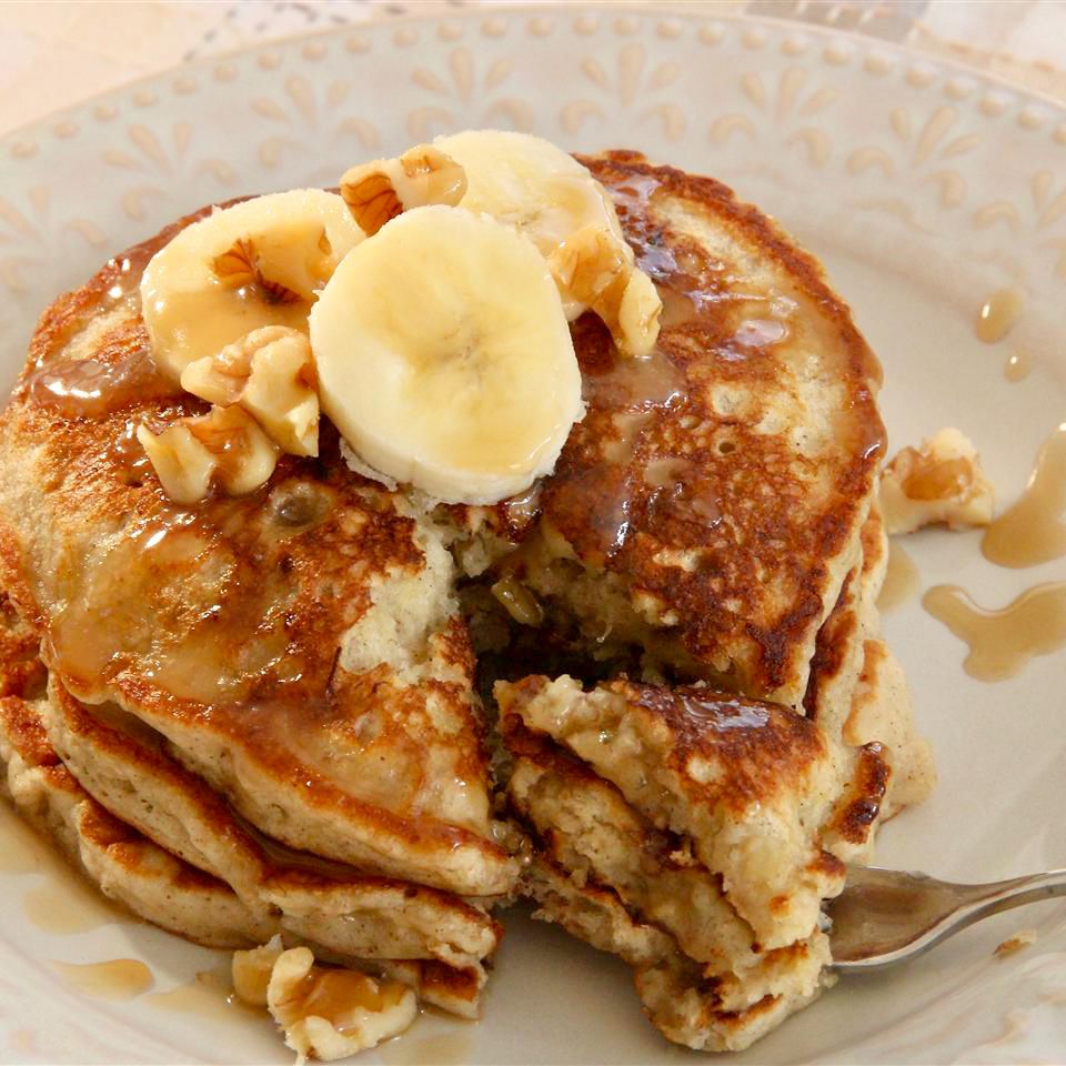 Pancakes with Almond Butter and Banana Slices | Whole Living Eat Well